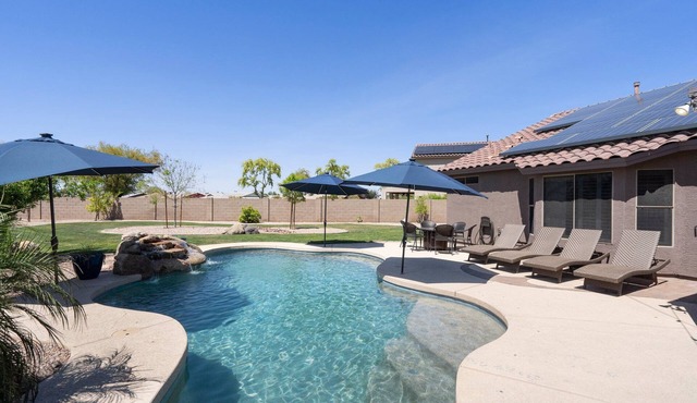 Spring Training Oasis, Heated Pool