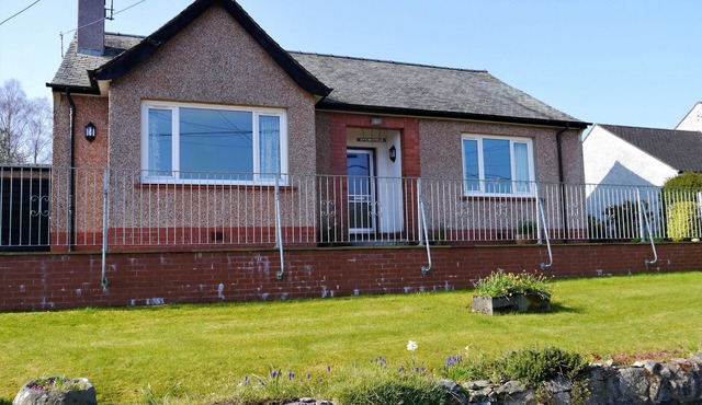 Springfield - a bungalow that sleeps 4 guests in 2 bedrooms