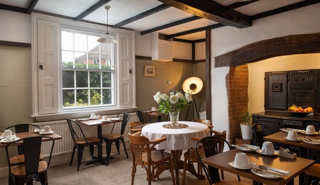 Springfield House - Birmingham Airport & NEC