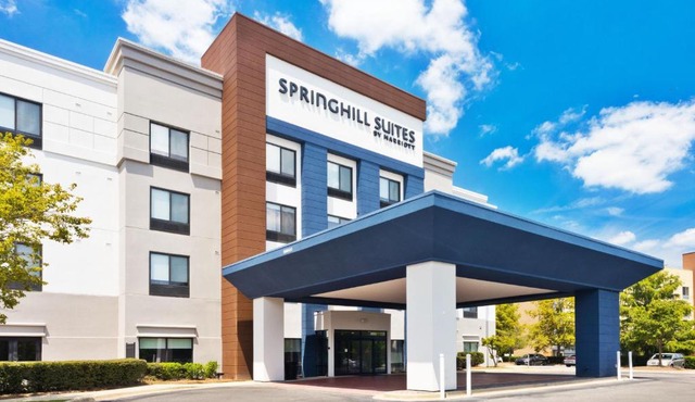 SpringHill Suites Birmingham Colonnade