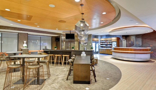 SpringHill Suites by Marriott Cincinnati Airport South