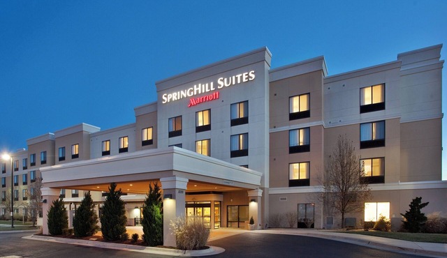 SpringHill Suites by Marriott Wichita East at Plazzio