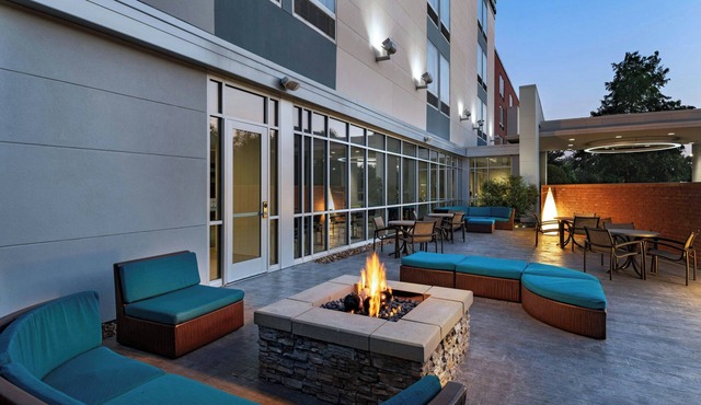 SpringHill Suites Houston The Woodlands