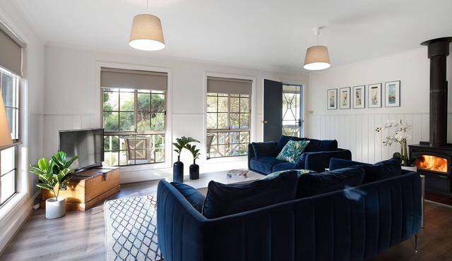 Springview Cottage: pet friendly and beautifully located