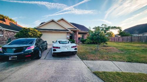Springwood Executive Home near Exxon Campus