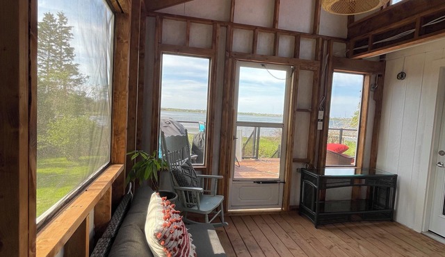 Spruce Cove Retreat 2 separate spaces in one! Main and guest house. Pet friendly