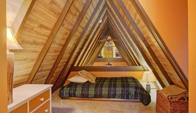 Spruce Creek Lodge 4 Bedroom Home