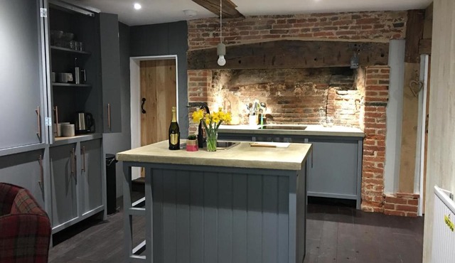 Square House Bildeston High street