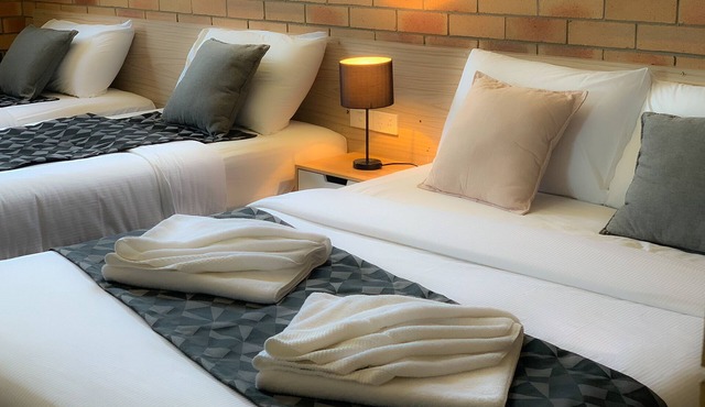 Squatters Homestead Motel