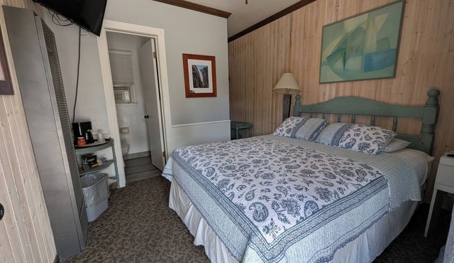 Squaw Valley Motel Room #3