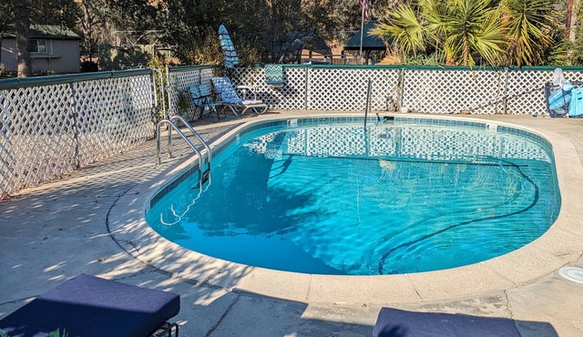 Squaw Valley Motel