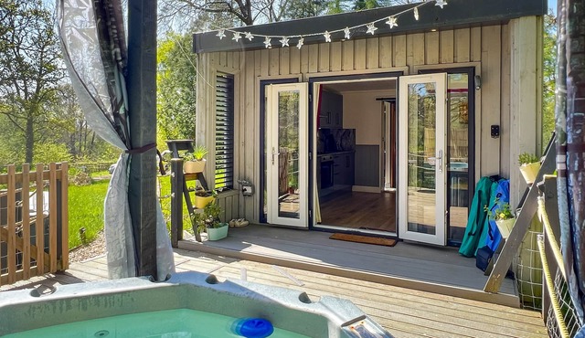 Squirrels Lodge, South Molton