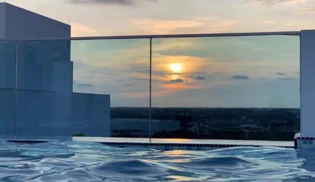 Sri Indar Hotel & Suites