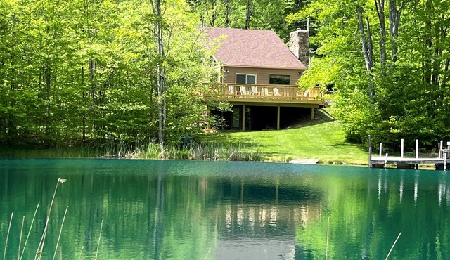 SS12-Bass, Blue Gill, and Catfish Pond! Hot Tub! Dolly Sods Access!