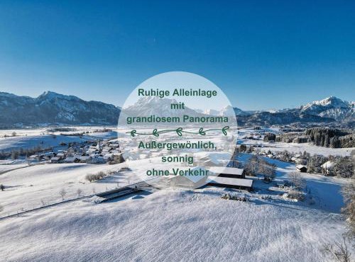 Stöger Chalets - Adults Only mit einzigartigem Panoramablick auf See, Alpen und Schloss Neuschwanstein - nur 2 Einheiten in Rieden am Forggensee