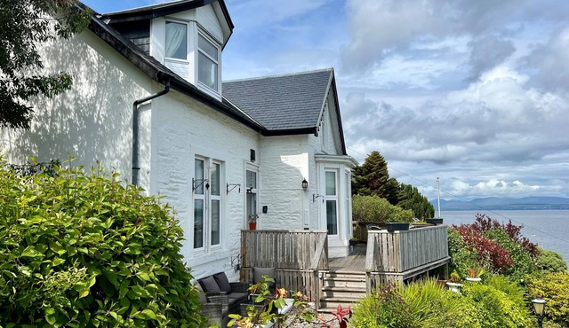 St Abbs - a coastal villa with spectacular sea views