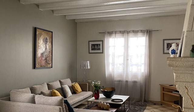 St. Amour - Maison en Dordogne Avec Piscine