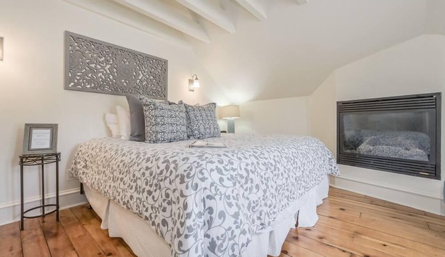 St Andrew Suites