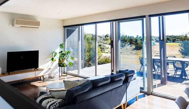 St Andrews Golf Course & Nature Getaway