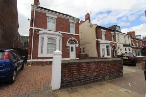 St Ann's House Rotherham by Smart Corporate Stays