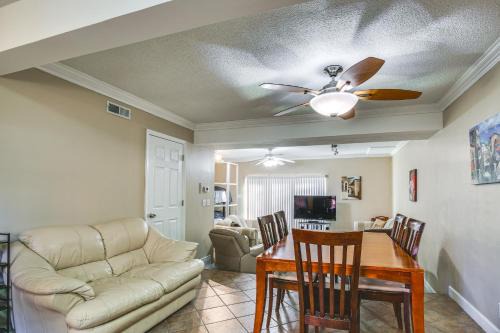 St Ann Townhome < 1 Mi to International Airport!