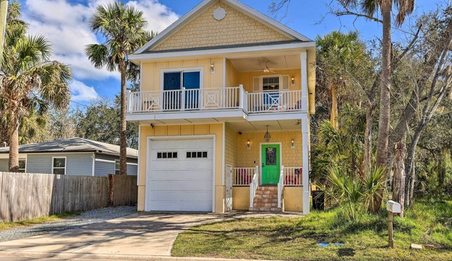 St Augustine Cottage 4 Mi to Beach!