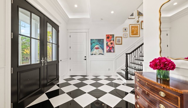 St. Augustine Luxury 4 BR/4.5BA Walk to Downtown