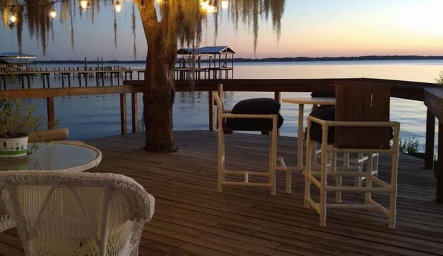 St. Augustine's Riverfront Home & Cabin ~ Sleeps 6