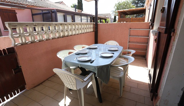St Cyprien modern mezzanine house near the beach