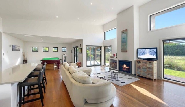 St. Emilion - 13th Beach Golf Links Estate