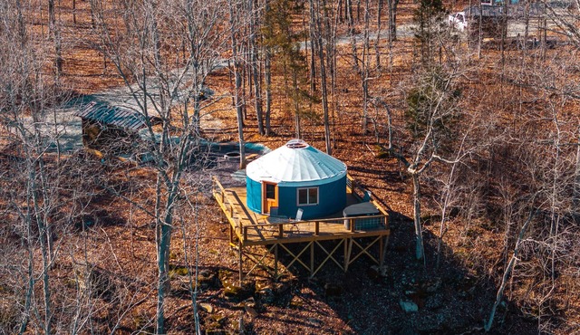 St Francis River: The Blue Yurt and Hot Tub