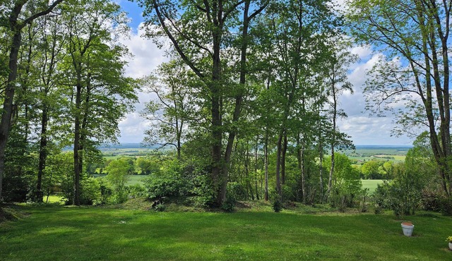 St Georges, Gîte de Campagne, 50 Minutes de Chartres, 1h du Mans 1h50 de Paris