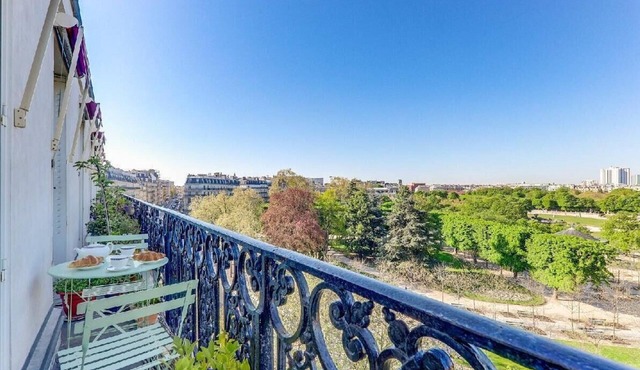 St. Germain des Pres - Paris 6th