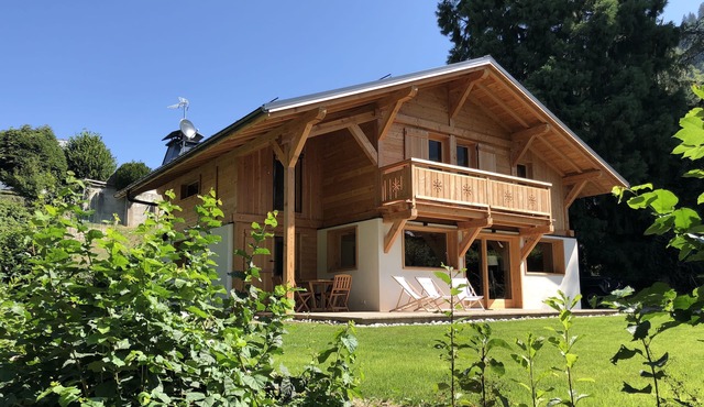 St GERVAIS New Prestige Chalet – Garden – 300m from the Village