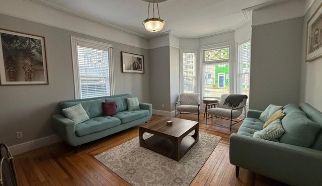 St Johns spacious Heritage Stay est 1901