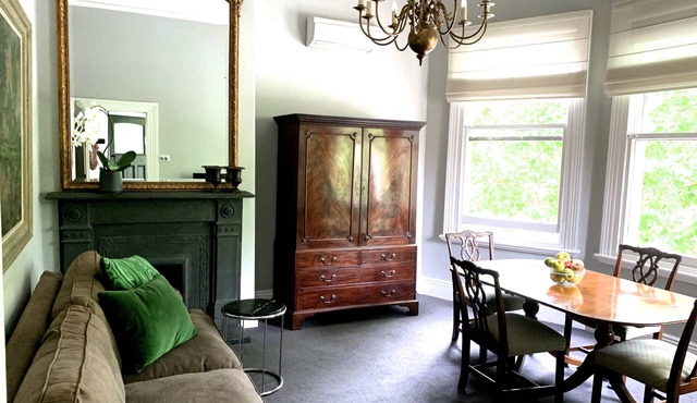 ST KILDA - Grand Mansion