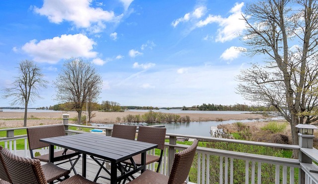 St. Lawrence Haven - Amazing Views