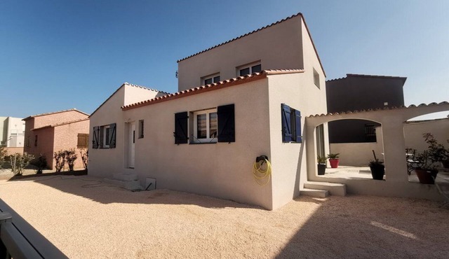 ST MARIE OF THE SEA 500M FROM THE SAND BEACH ENDED IN PEACE IN IMPASSE NEW VILLA 6PERS TERRACE .