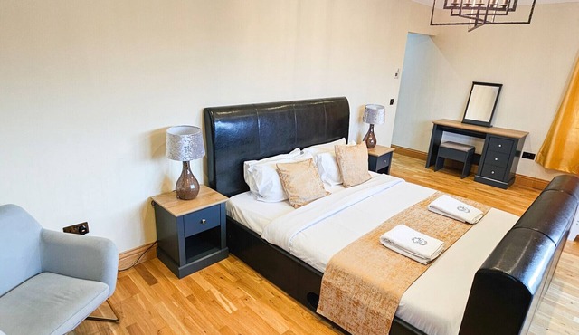 St Martins Guest House - Room 8