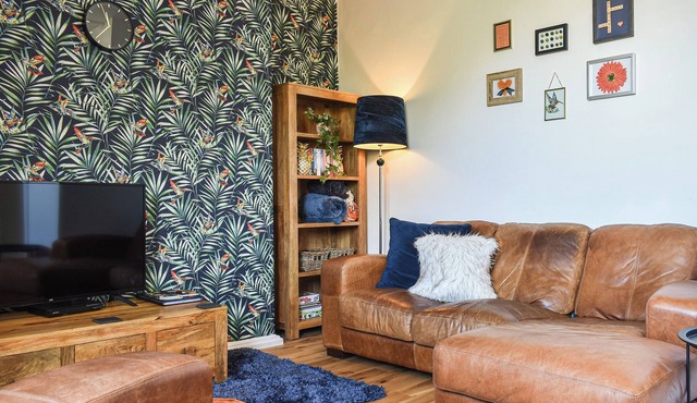 St Martins Square Apartment 3