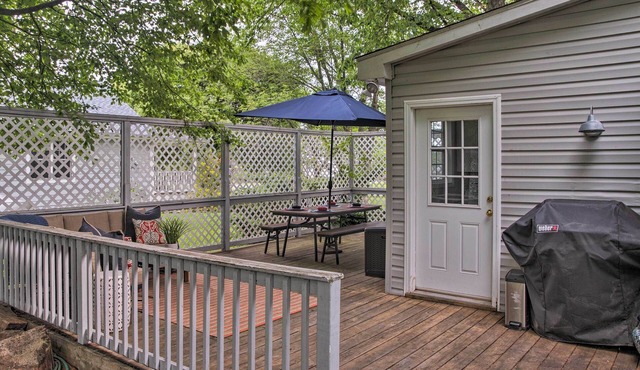 St. Michaels Area Cottage - Walk to Water & Marina