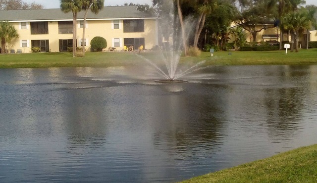 St. Petersburg 2 bdrm/2 bath in a gated community