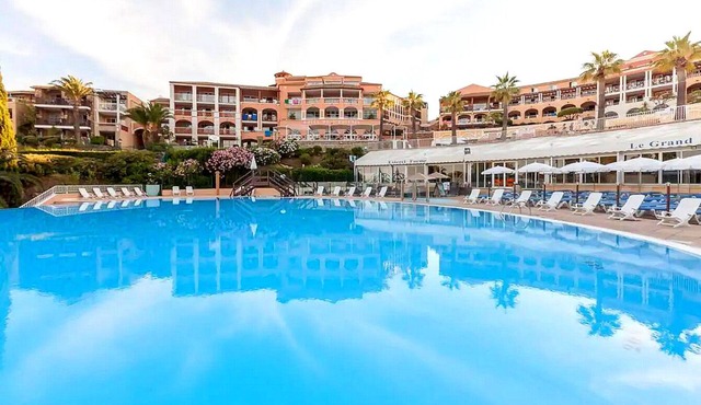 St Raphaël, Village Cap Esterel, Appartt2 Vue Mer, Golf, Clim, 5 Piscines Jardin