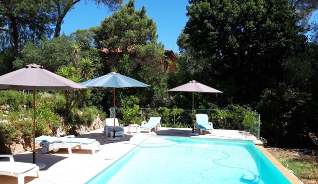 St Raphaël Vieux Valescure Provencal villa 5 bedrooms with secure pool