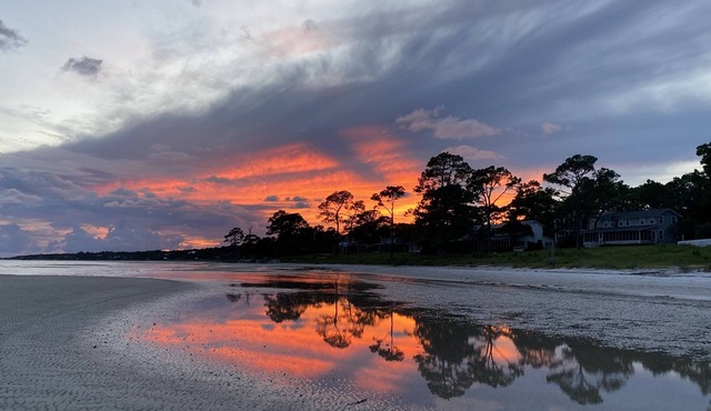 St. Teresa Beach front home- Seaglass is the perfect getaway