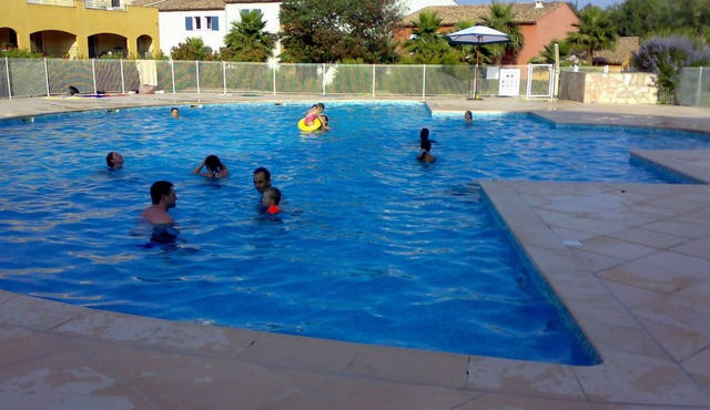 St Tropez region appartment in Residence close to beach New Kitchen from may