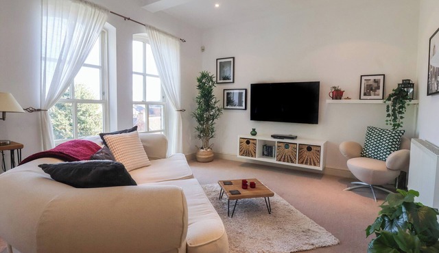 ST WILFRIDS LOFT, family friendly in Ripon