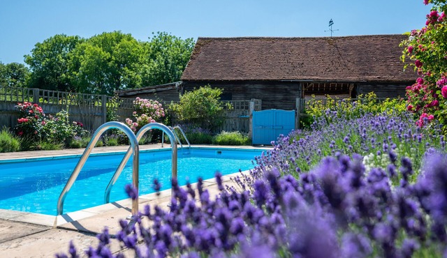 Stable Cottage - Two Bedroom House, Sleeps 4