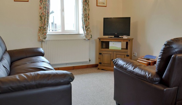 Stable Cottage 4 - UKC3743