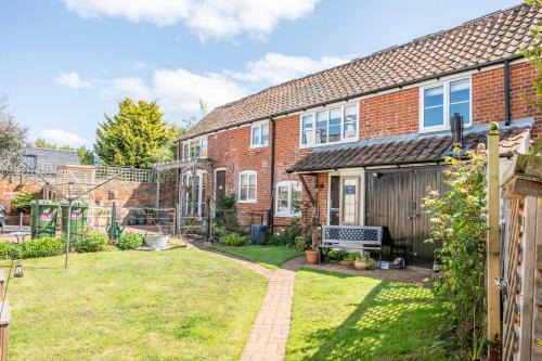 Stable Cottage, Friston
